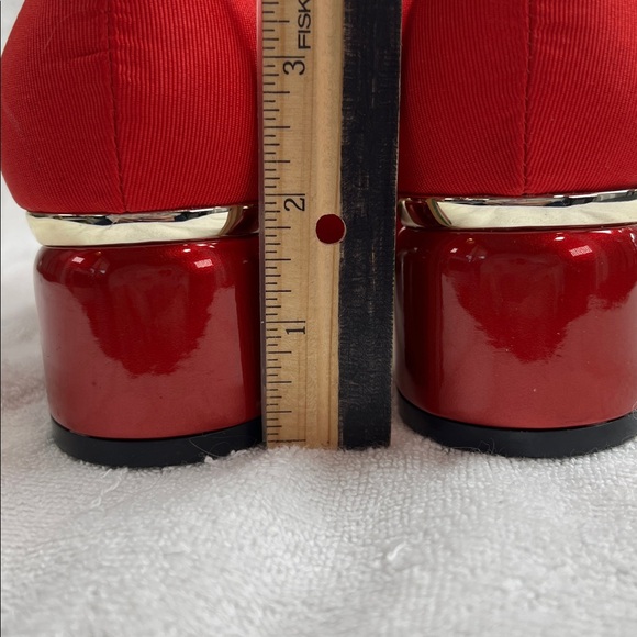 J. Renee, Elegant Red Bow Women's Shoes - Picture 7 of 8